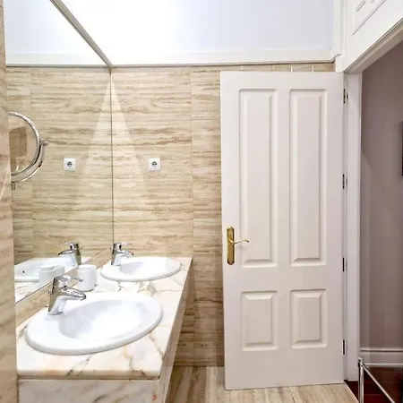Apartament Gran Via & Parking Gratis By Aloha Bilbao