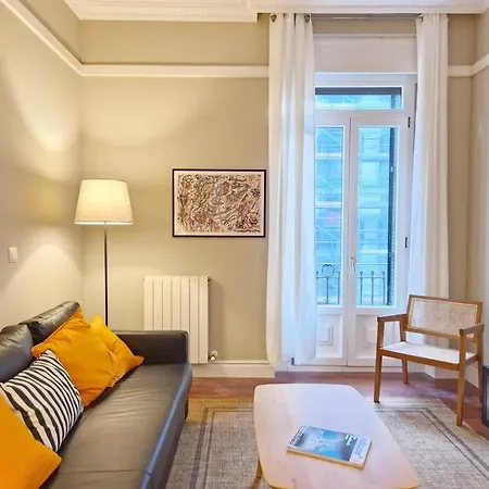 Gran Via & Parking Gratis By Aloha * Bilbao