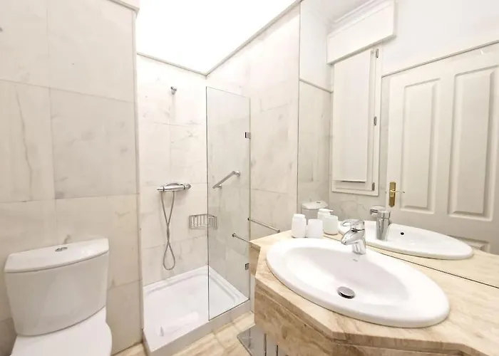 Gran Via & Parking Gratis By Aloha * بلباو