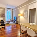 Gran Via & Parking Gratis By Aloha * ビルバオ