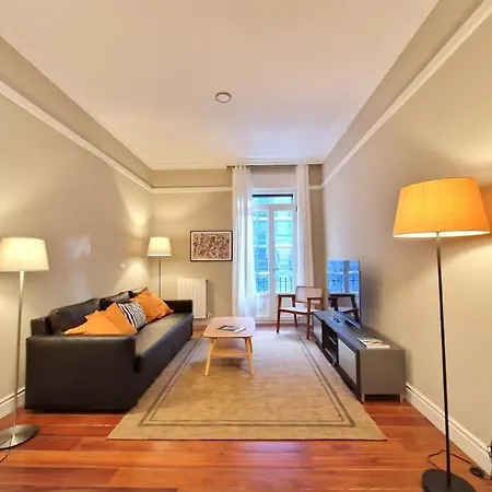 Apartment Gran Via & Parking Gratis By Aloha