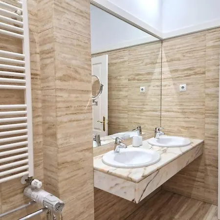 Gran Via & Parking Gratis By Aloha Apartment Bilbao