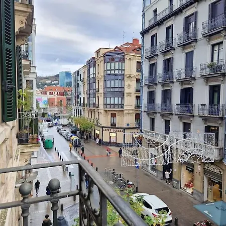Apartment Gran Via & Parking Gratis By Aloha